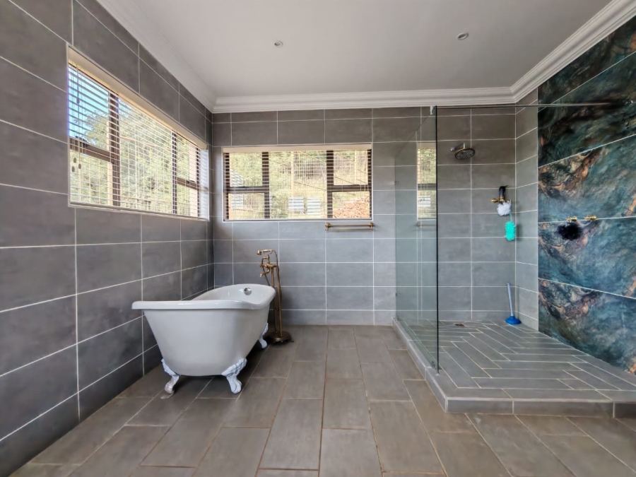 4 Bedroom Property for Sale in Meyersdal Gauteng