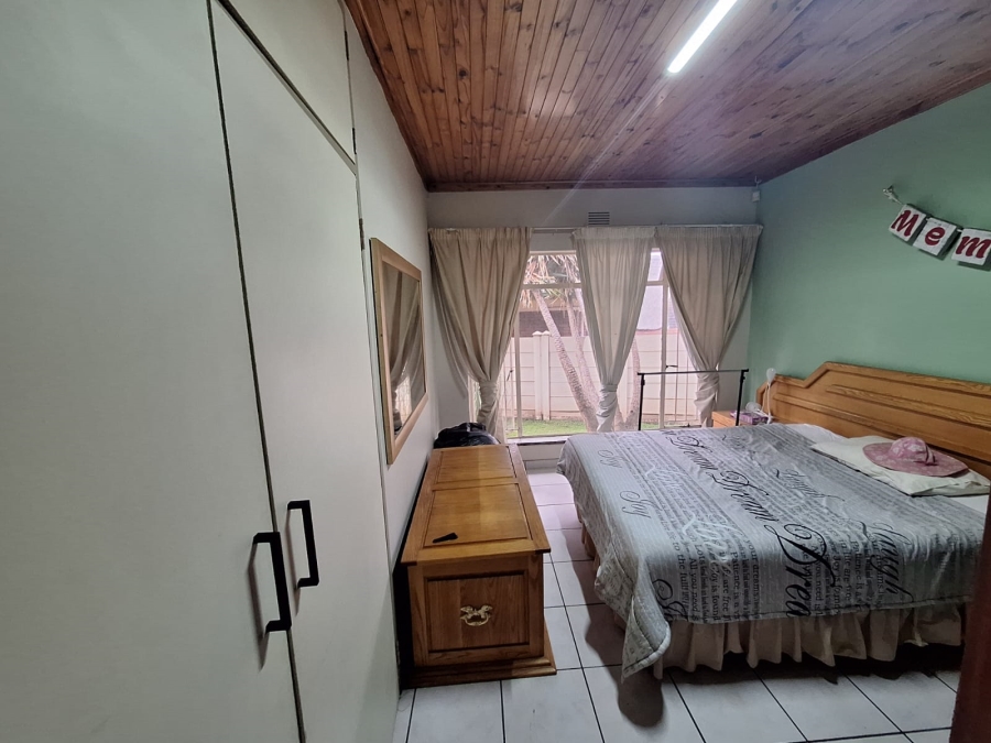 3 Bedroom Property for Sale in Vanderbijlpark SE 7 Gauteng