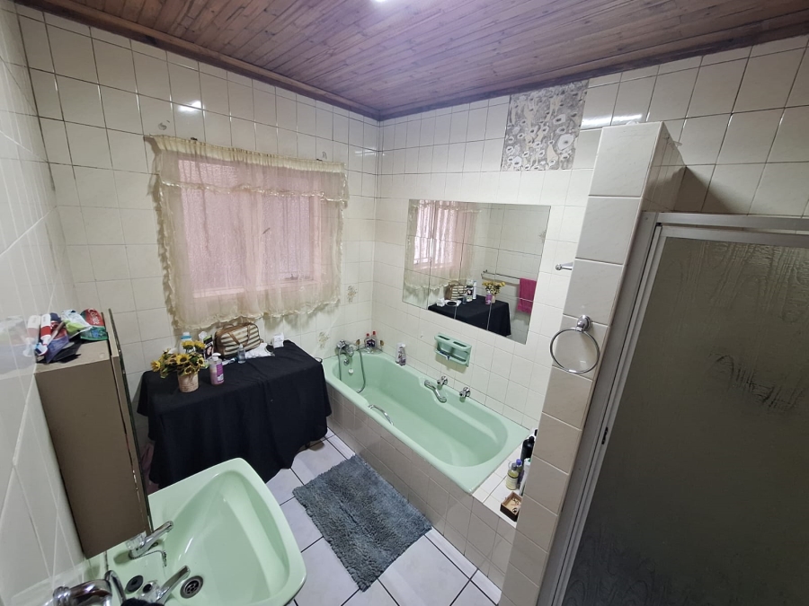 3 Bedroom Property for Sale in Vanderbijlpark SE 7 Gauteng