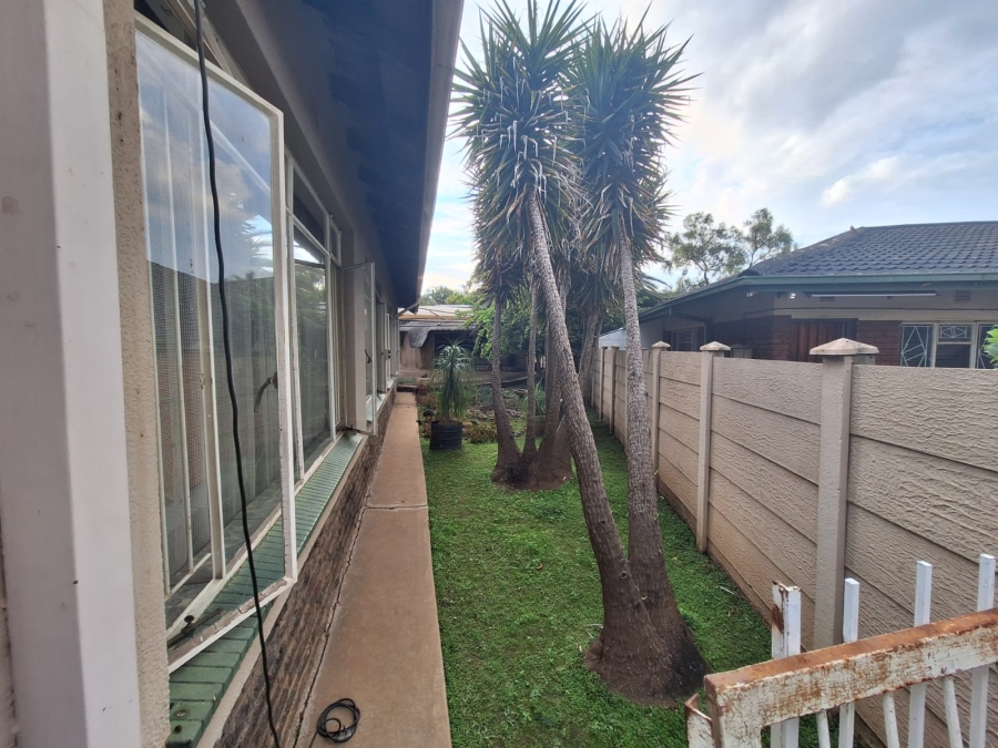 3 Bedroom Property for Sale in Vanderbijlpark SE 7 Gauteng