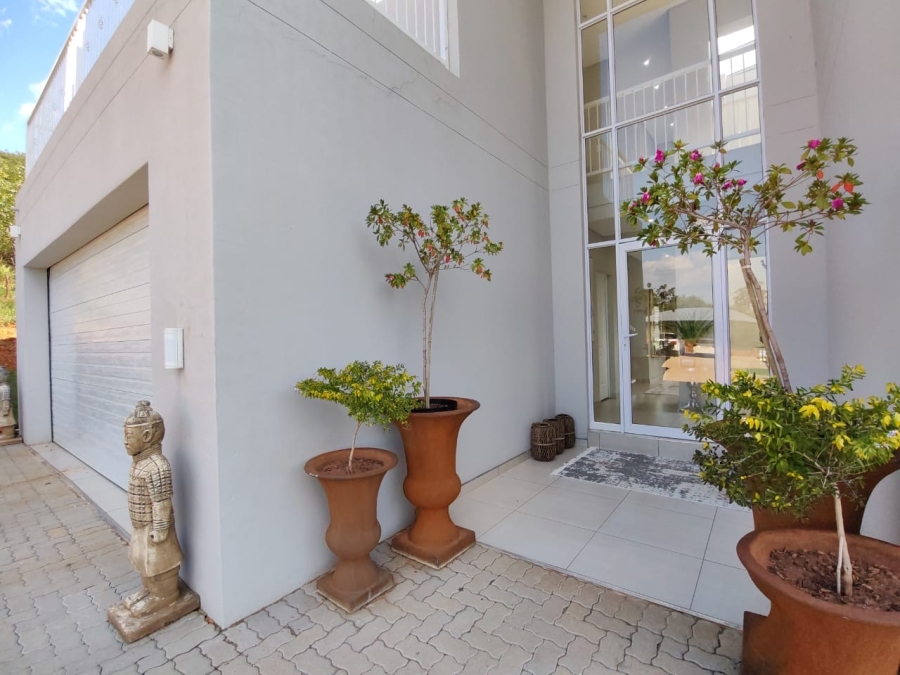 4 Bedroom Property for Sale in Meyersdal Gauteng