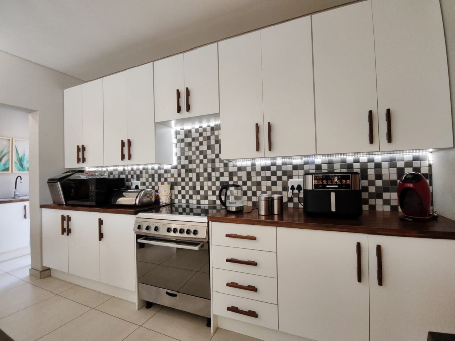 4 Bedroom Property for Sale in Meyersdal Gauteng