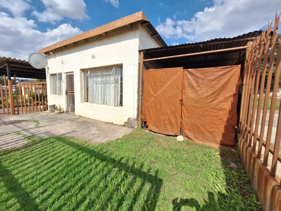 4 Bedroom Property for Sale in Rensburg Gauteng