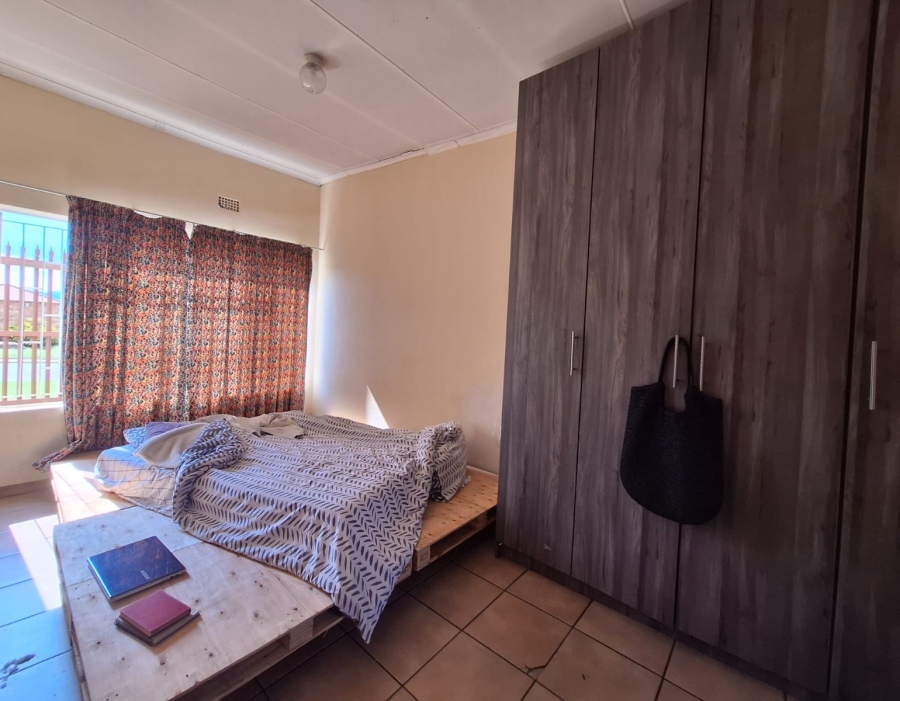 4 Bedroom Property for Sale in Rensburg Gauteng
