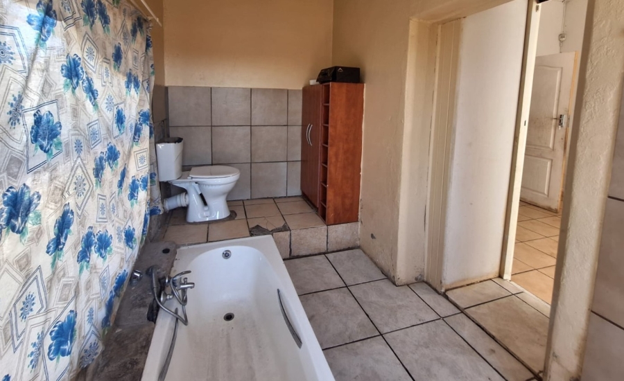 4 Bedroom Property for Sale in Rensburg Gauteng