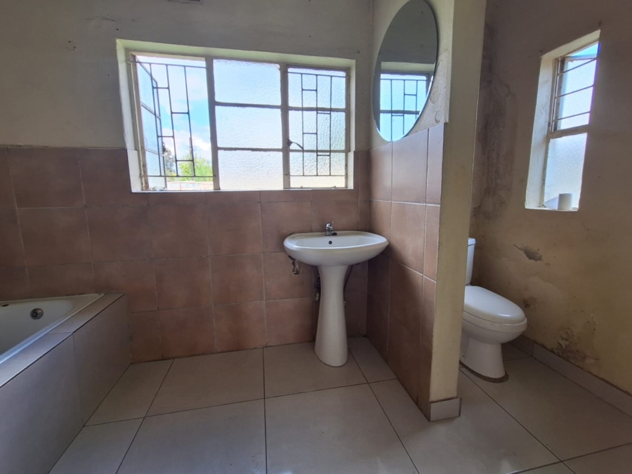4 Bedroom Property for Sale in Rensburg Gauteng