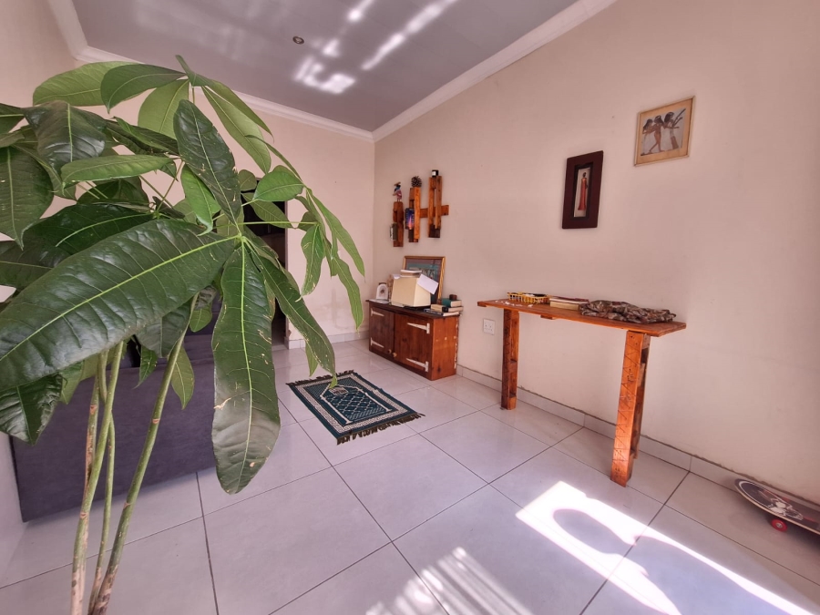 4 Bedroom Property for Sale in Rensburg Gauteng