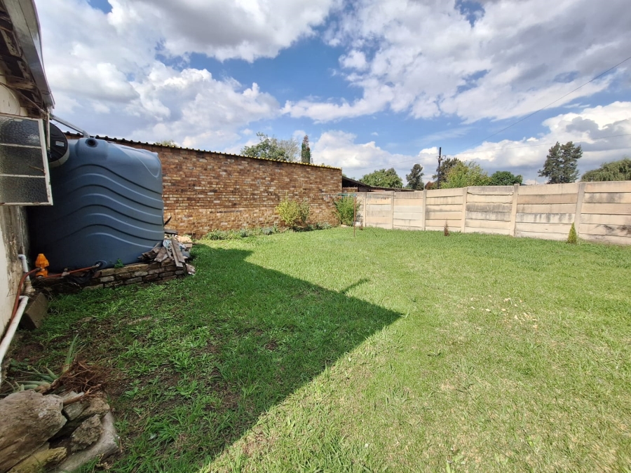 4 Bedroom Property for Sale in Rensburg Gauteng