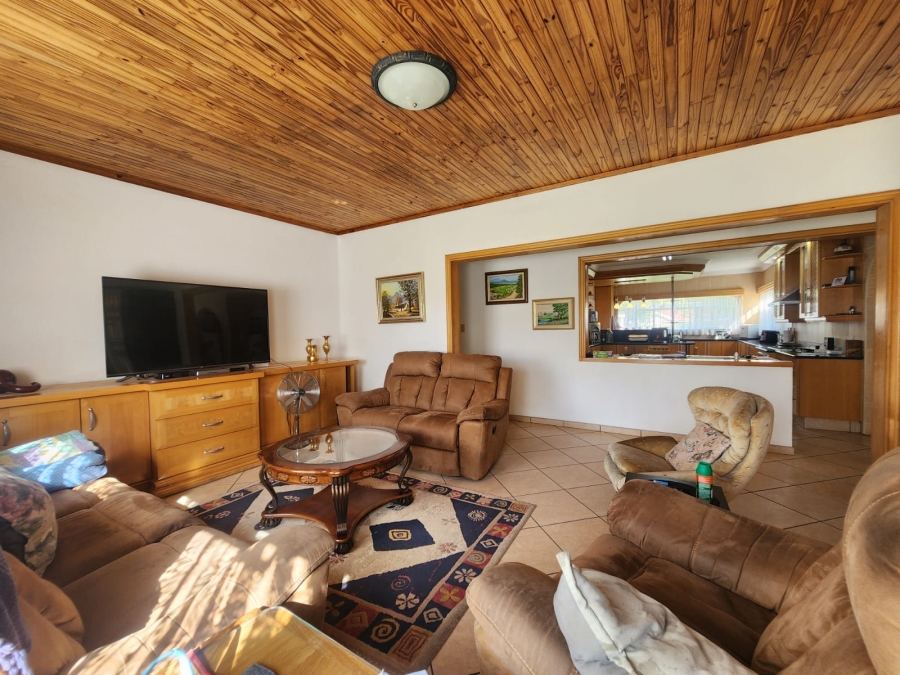 3 Bedroom Property for Sale in Vanderbijlpark SE 2 Gauteng