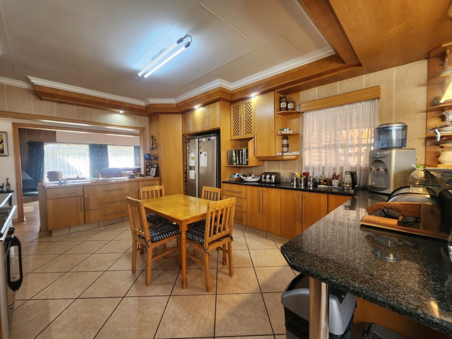 3 Bedroom Property for Sale in Vanderbijlpark SE 2 Gauteng