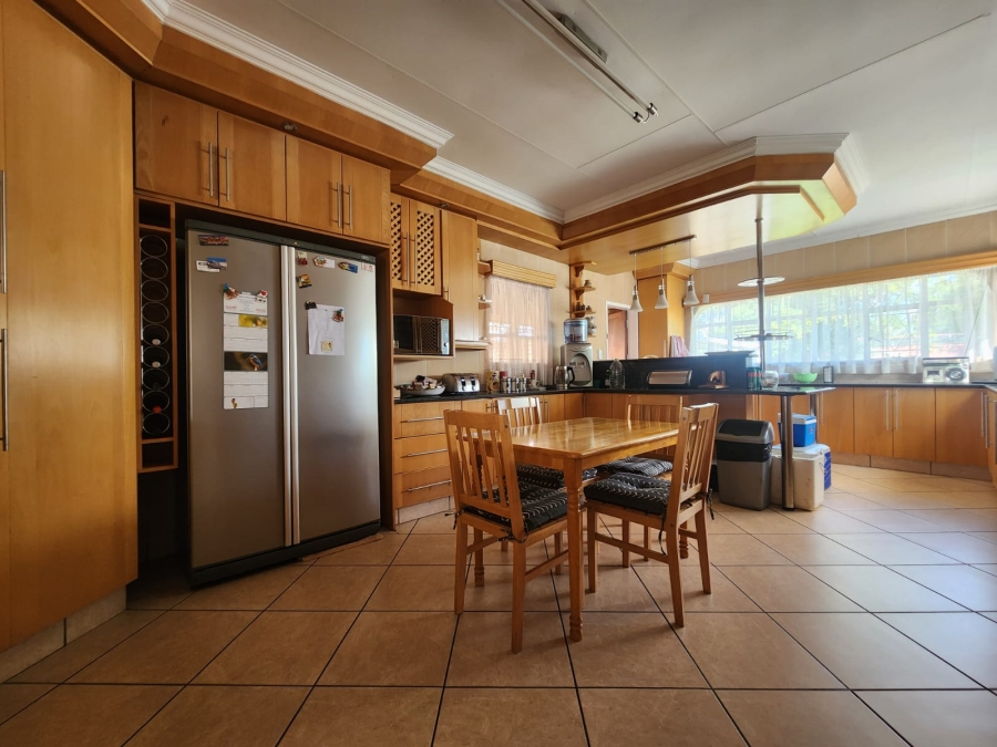 3 Bedroom Property for Sale in Vanderbijlpark SE 2 Gauteng