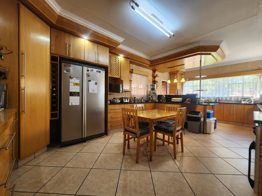 3 Bedroom Property for Sale in Vanderbijlpark SE 2 Gauteng