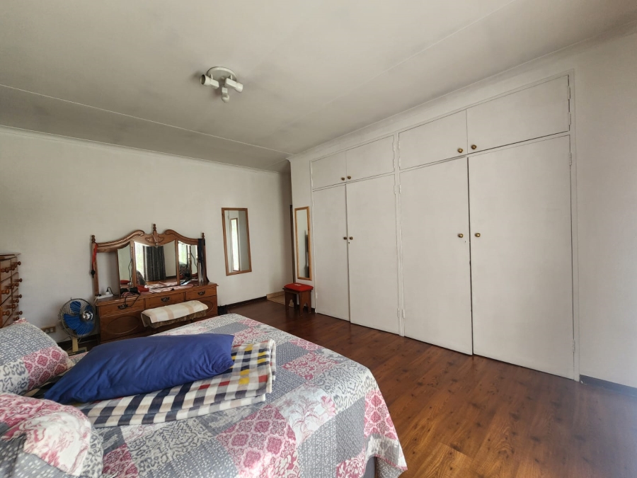 3 Bedroom Property for Sale in Vanderbijlpark SE 2 Gauteng