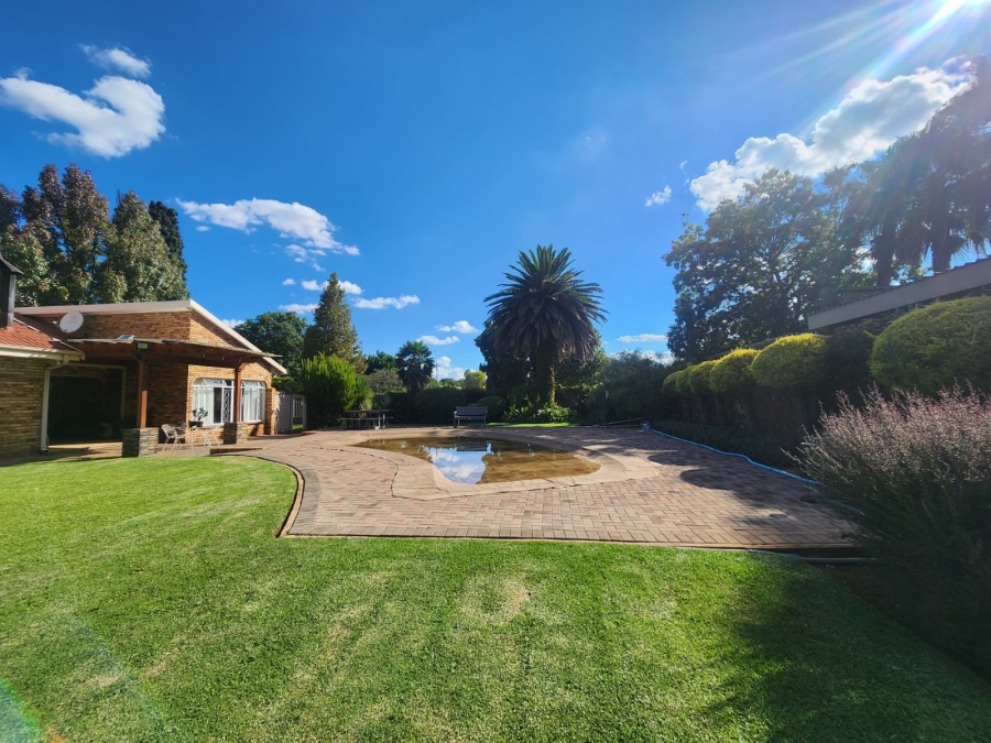 3 Bedroom Property for Sale in Vanderbijlpark SE 2 Gauteng