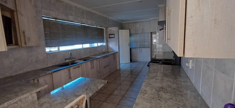 To Let 3 Bedroom Property for Rent in Arcon Park Gauteng