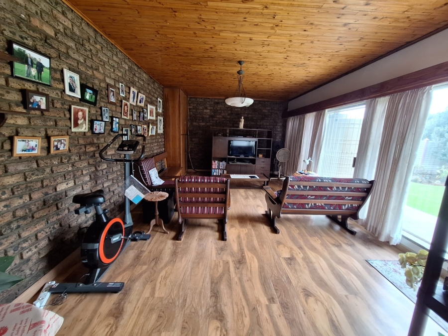 3 Bedroom Property for Sale in Vanderbijlpark SE 2 Gauteng