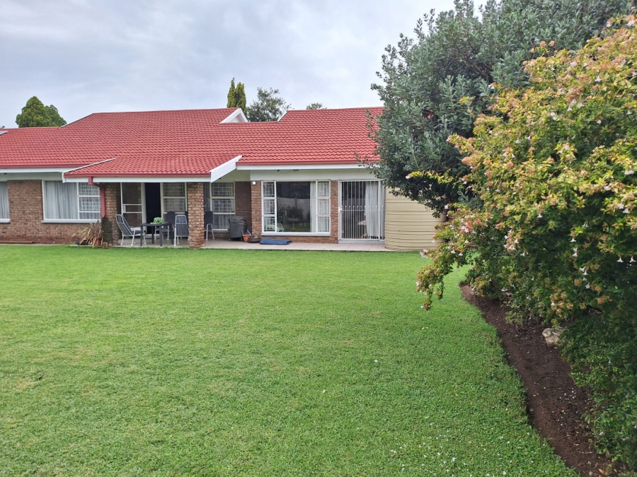 3 Bedroom Property for Sale in Vanderbijlpark SE 2 Gauteng