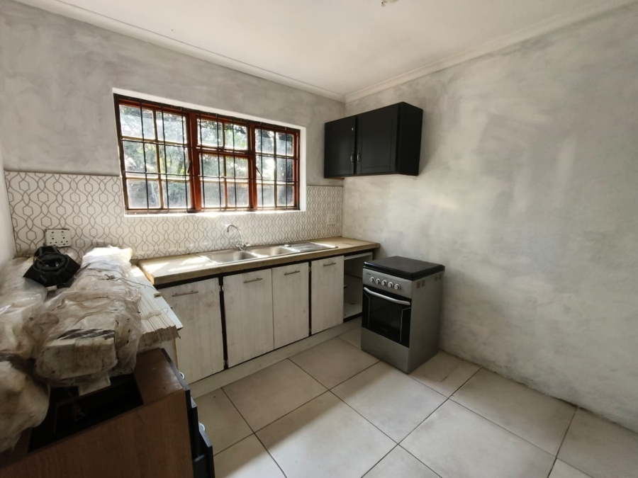 To Let 2 Bedroom Property for Rent in Three Rivers Gauteng