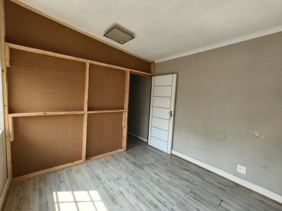 To Let 2 Bedroom Property for Rent in Three Rivers Gauteng