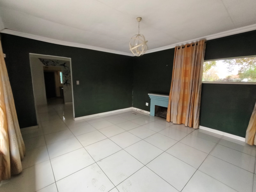 To Let 3 Bedroom Property for Rent in Three Rivers Gauteng