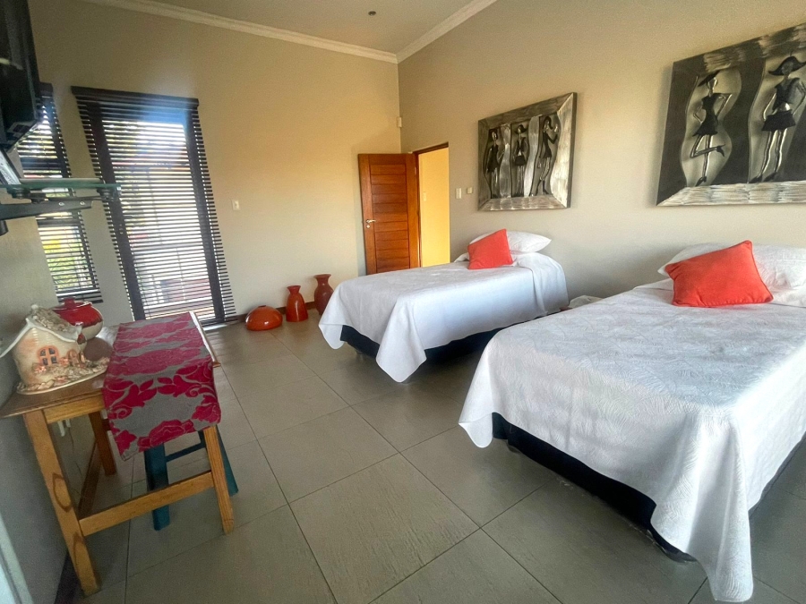 4 Bedroom Property for Sale in Emfuleni Golf Estate Gauteng