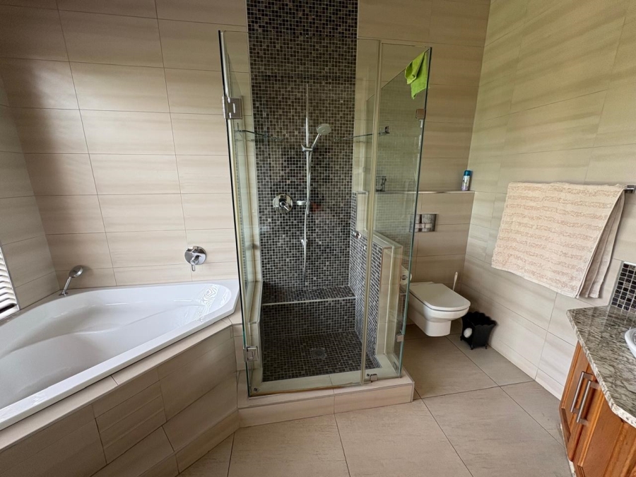 4 Bedroom Property for Sale in Emfuleni Golf Estate Gauteng