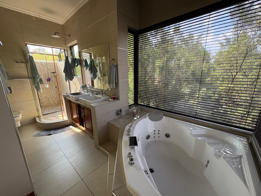 4 Bedroom Property for Sale in Emfuleni Golf Estate Gauteng