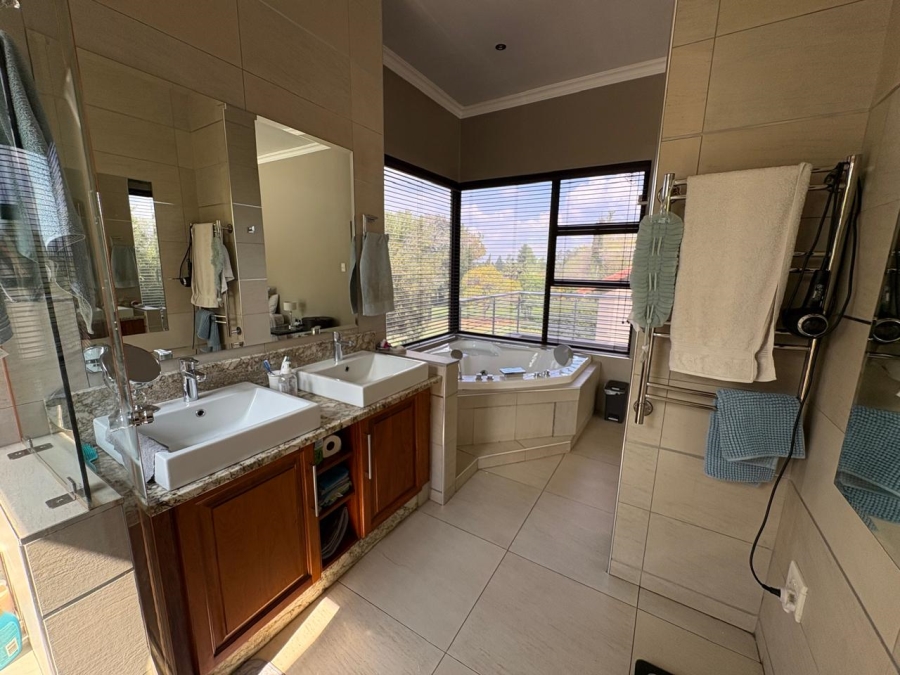 4 Bedroom Property for Sale in Emfuleni Golf Estate Gauteng