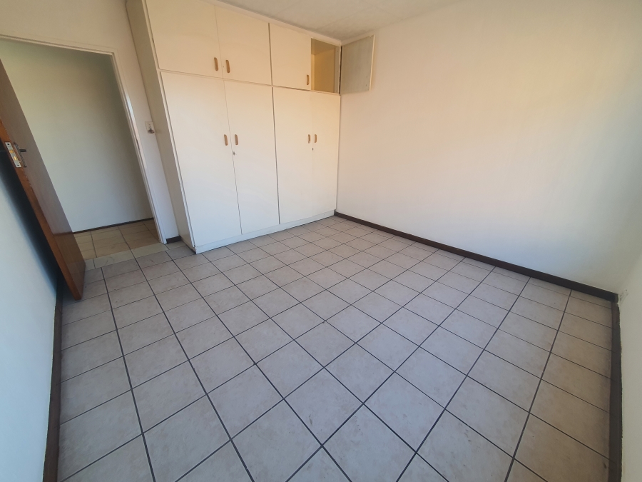 To Let 3 Bedroom Property for Rent in Laudium Gauteng