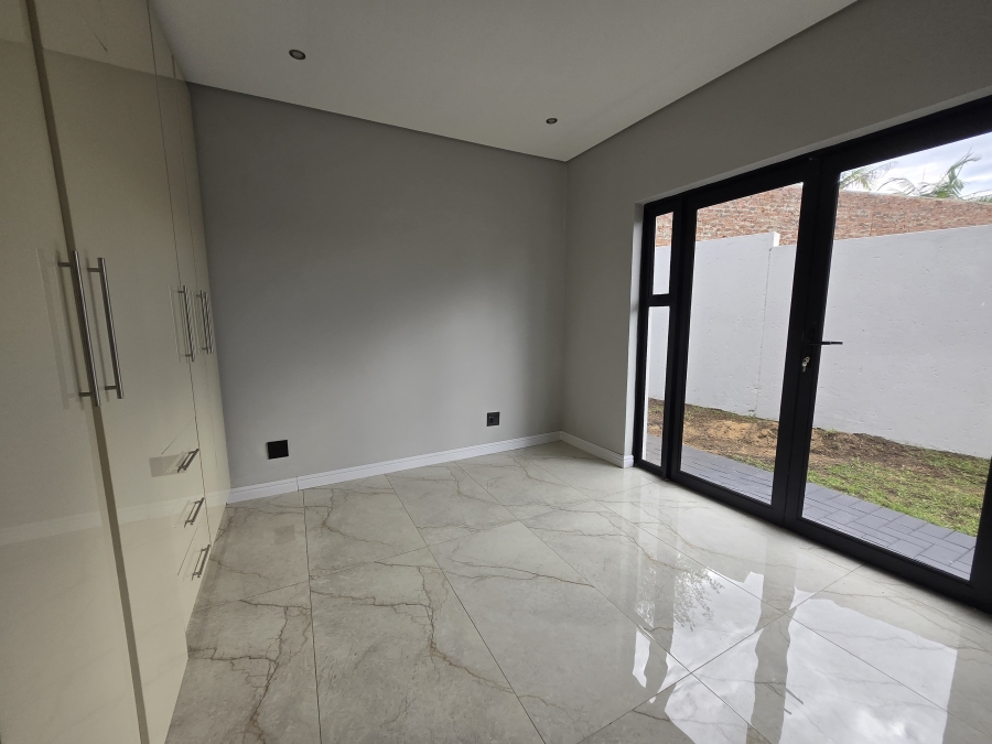 4 Bedroom Property for Sale in Eldo Village Estate Gauteng