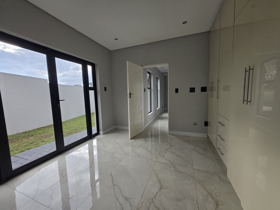 4 Bedroom Property for Sale in Eldo Village Estate Gauteng