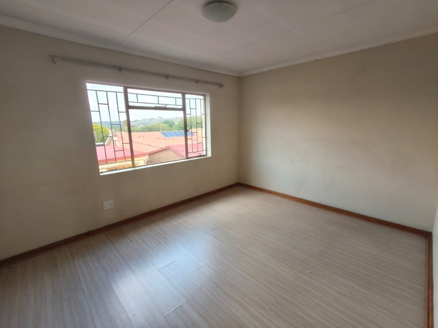 To Let 3 Bedroom Property for Rent in Laudium Gauteng