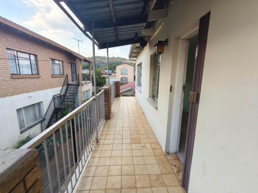 To Let 3 Bedroom Property for Rent in Laudium Gauteng