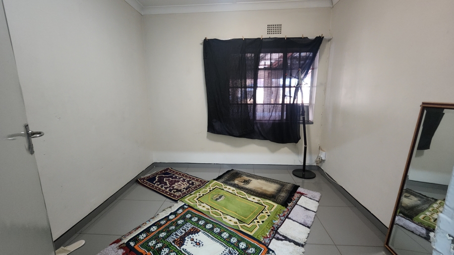 3 Bedroom Property for Sale in Crown Gardens Gauteng