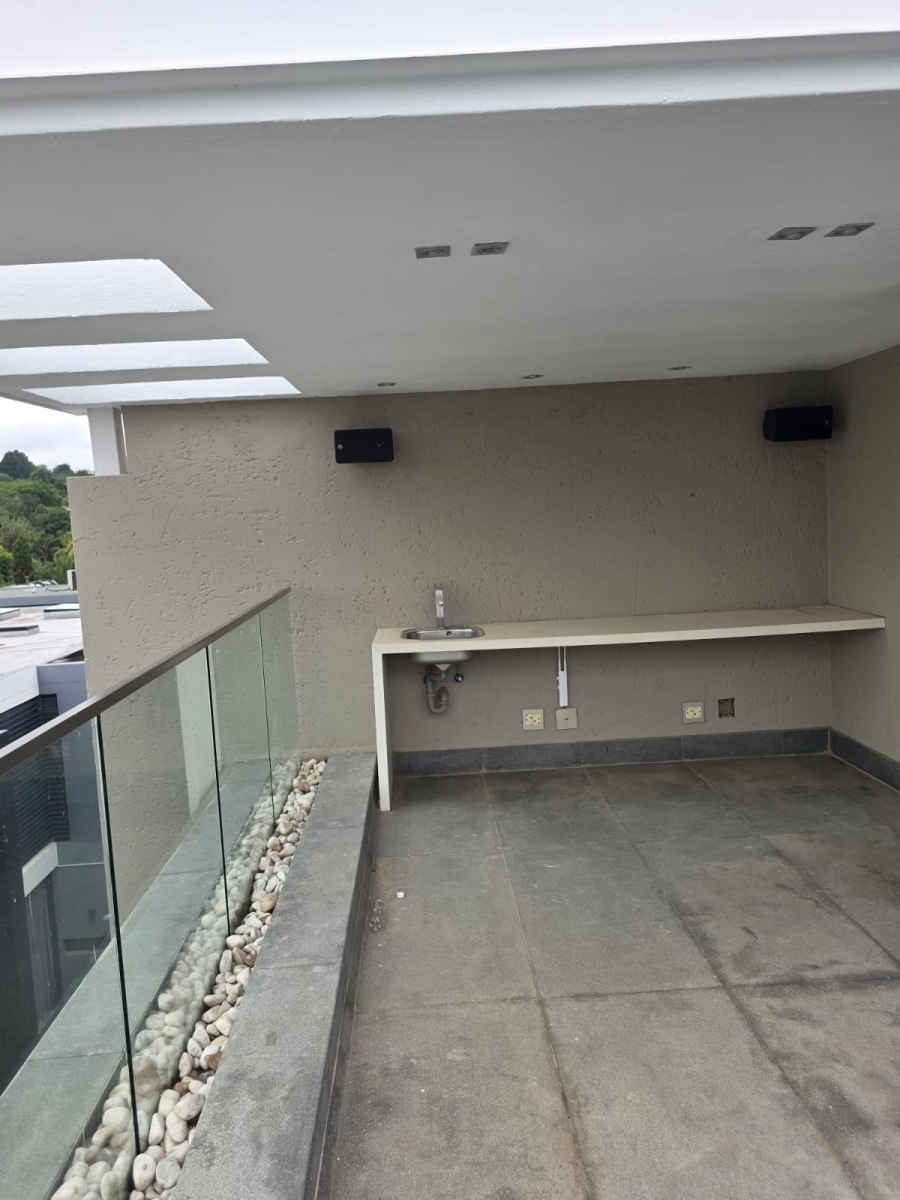 To Let 3 Bedroom Property for Rent in Hyde Park Gauteng