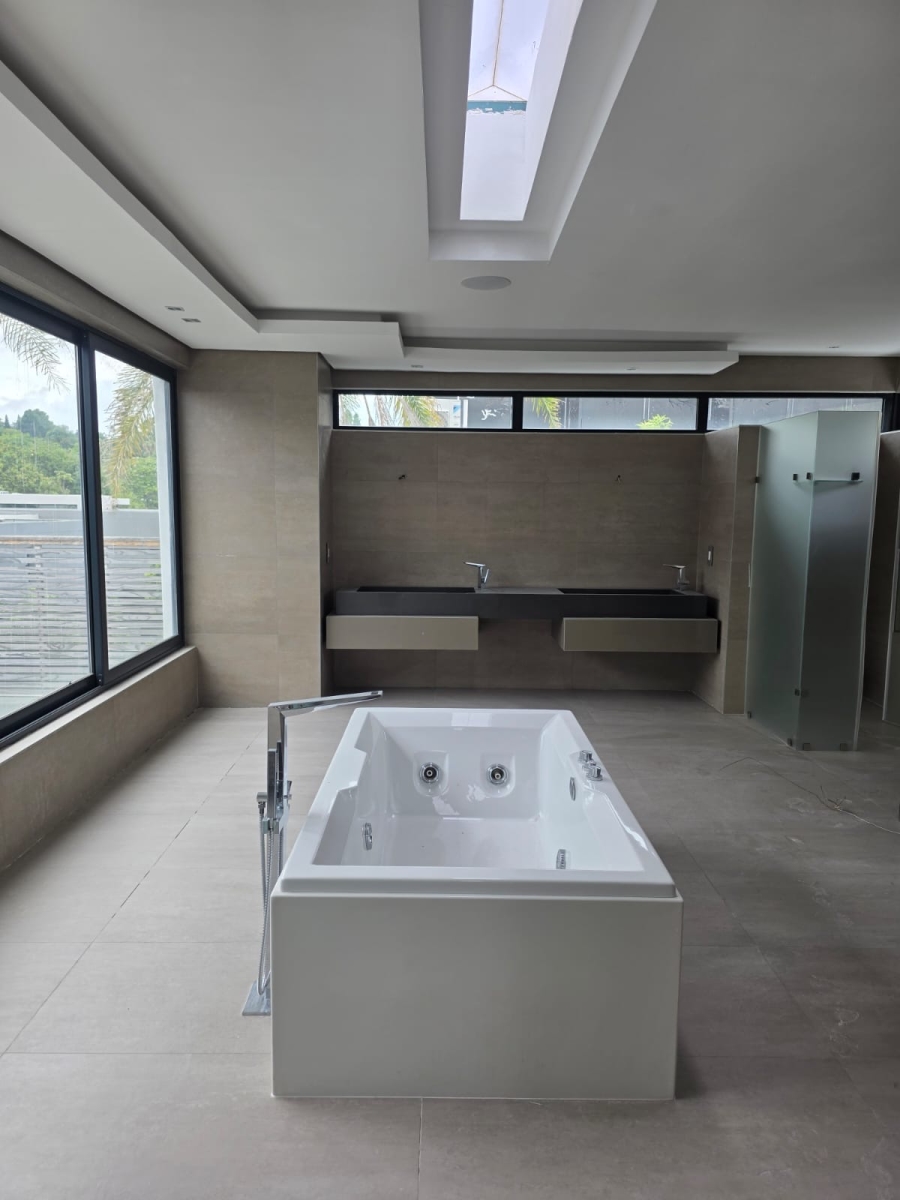 To Let 3 Bedroom Property for Rent in Hyde Park Gauteng