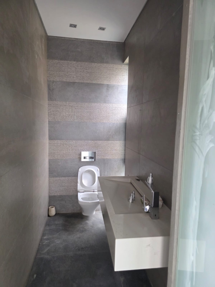 To Let 3 Bedroom Property for Rent in Hyde Park Gauteng