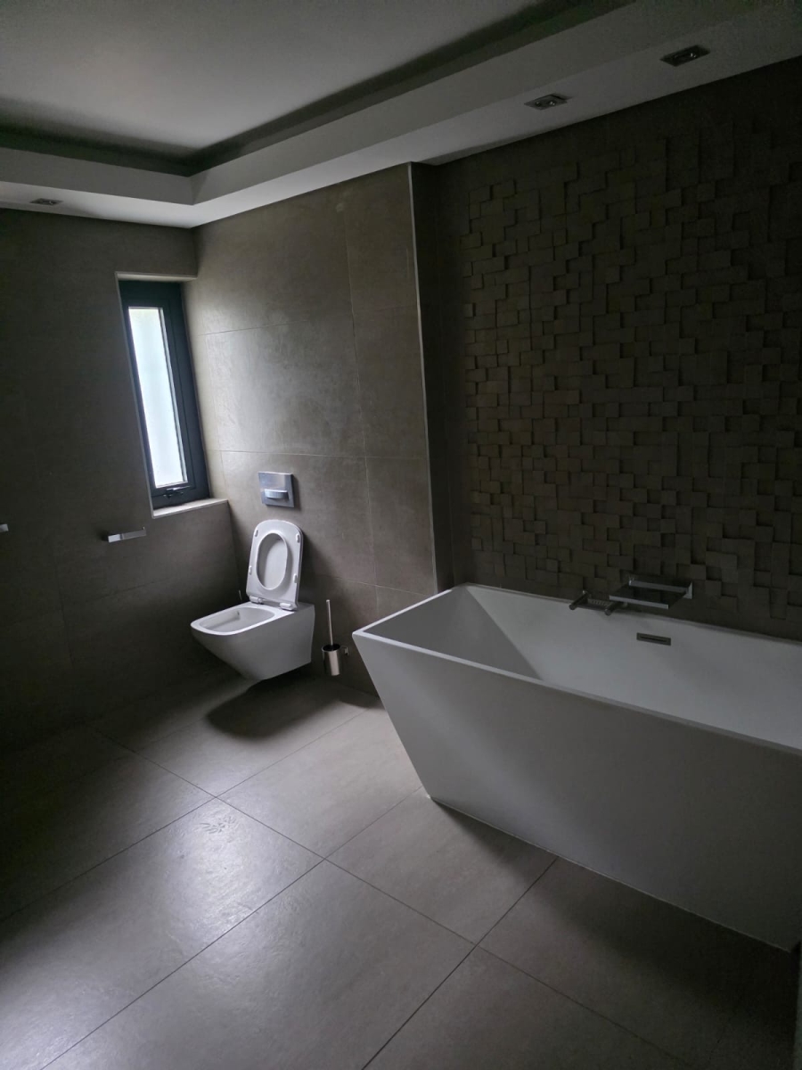 To Let 3 Bedroom Property for Rent in Hyde Park Gauteng