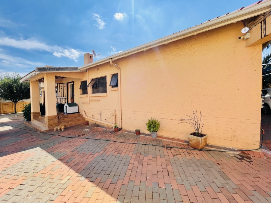 3 Bedroom Property for Sale in Edendale Gauteng