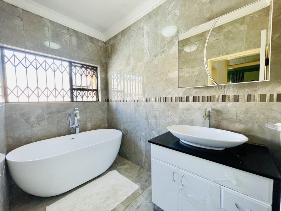 3 Bedroom Property for Sale in Edendale Gauteng