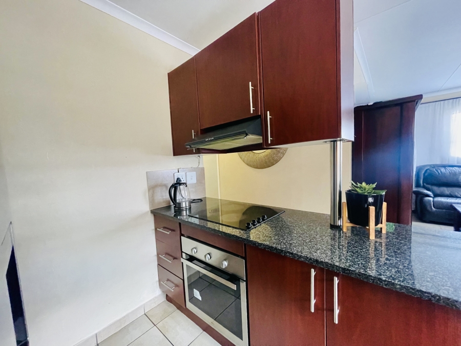 3 Bedroom Property for Sale in Kosmosdal Gauteng