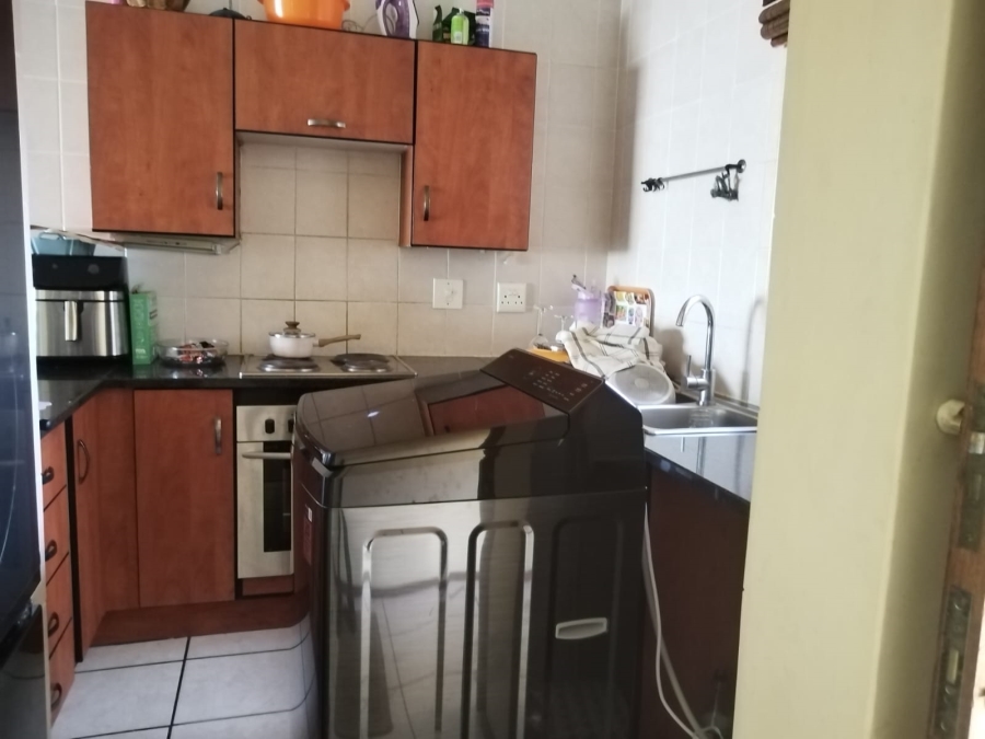 To Let 2 Bedroom Property for Rent in Lonehill Gauteng