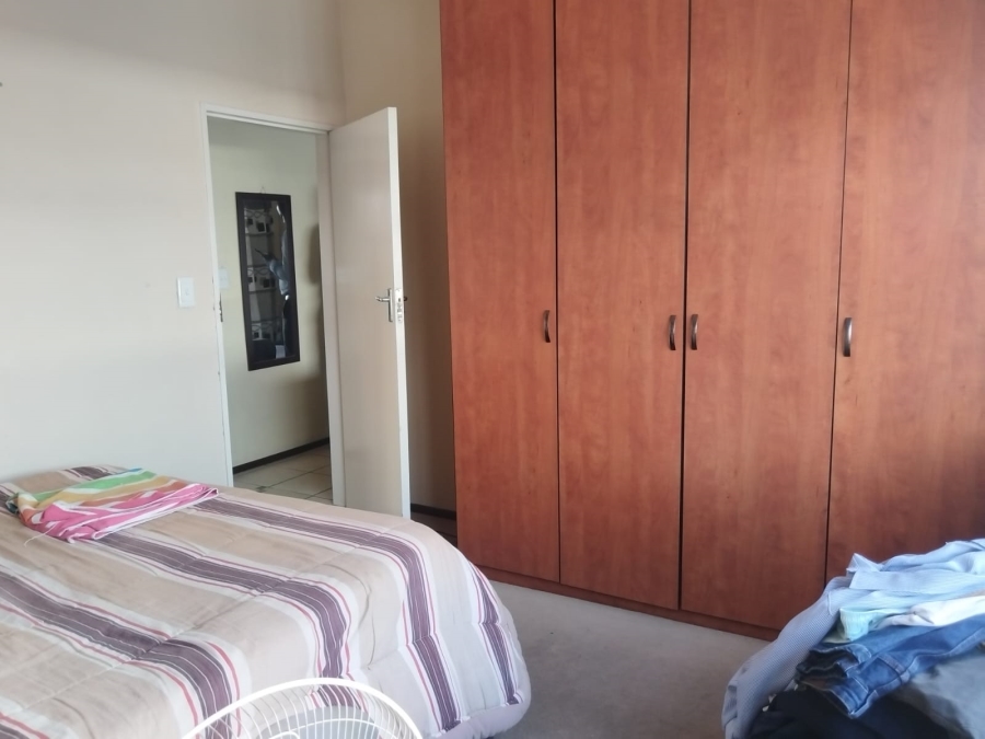 To Let 2 Bedroom Property for Rent in Lonehill Gauteng