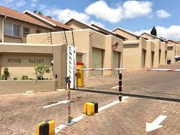 2 Bedroom Property for Sale in Vorna Valley Gauteng