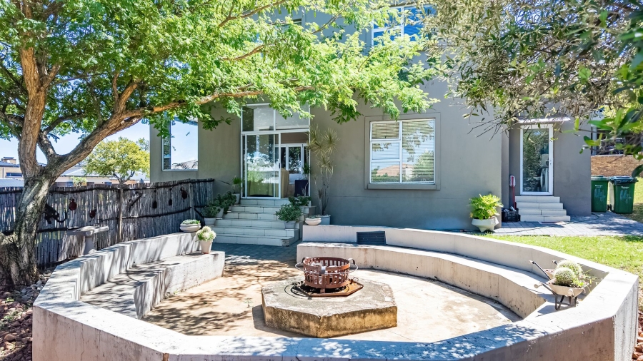 To Let 5 Bedroom Property for Rent in Sable Hills Gauteng