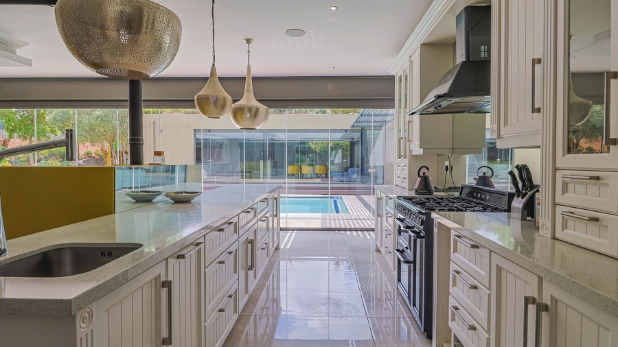 5 Bedroom Property for Sale in Midstream Hill Gauteng