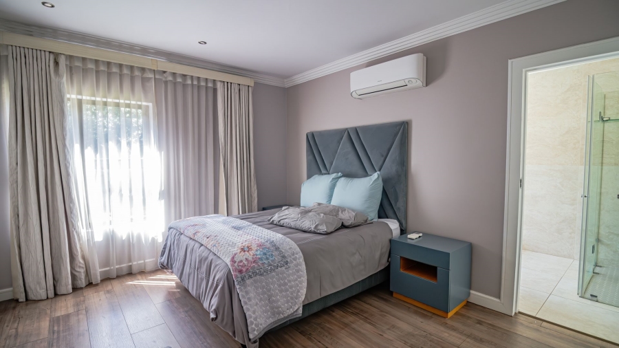 5 Bedroom Property for Sale in Midstream Hill Gauteng