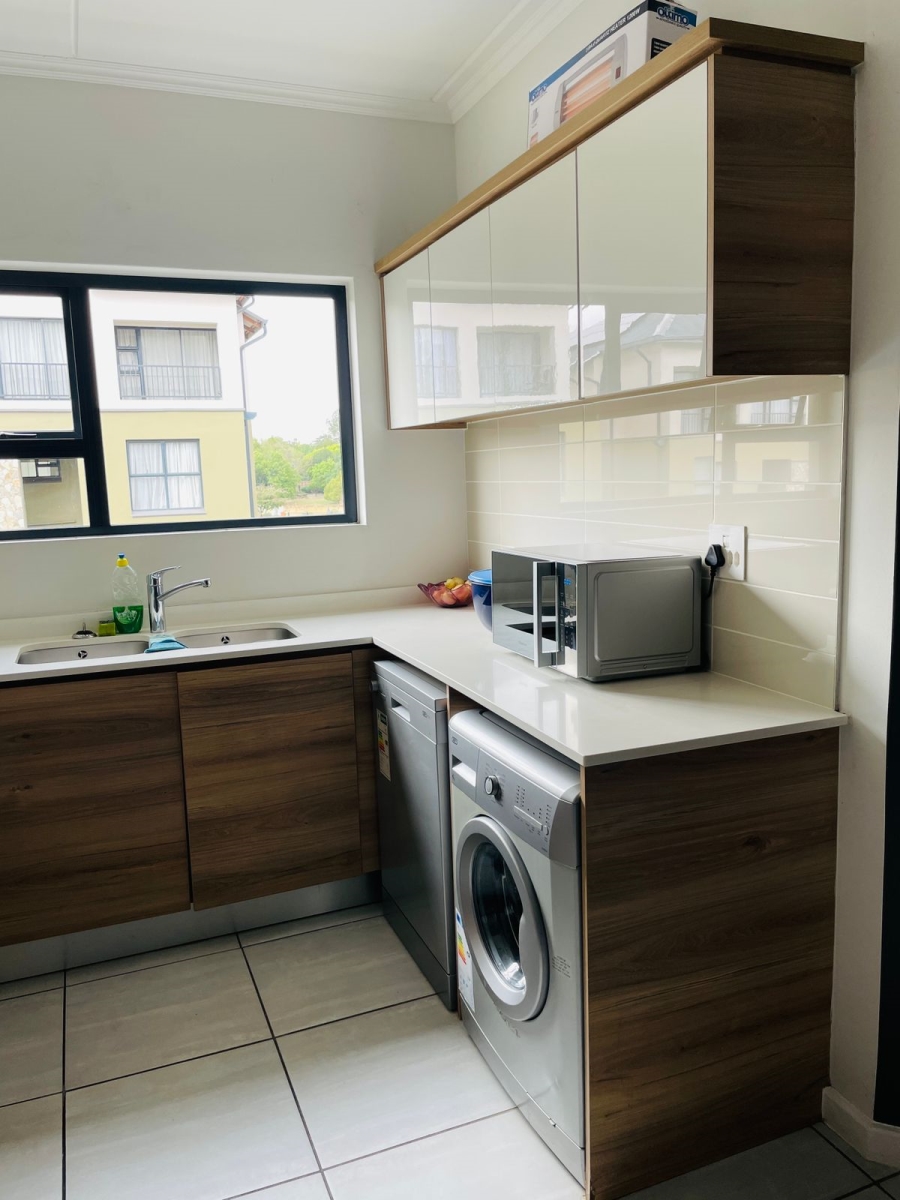 3 Bedroom Property for Sale in Waterfall Gauteng