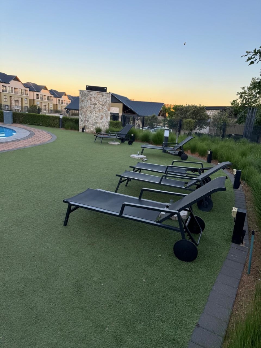 3 Bedroom Property for Sale in Waterfall Gauteng