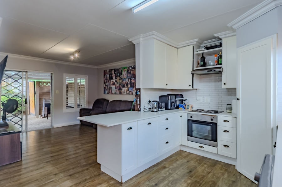 3 Bedroom Property for Sale in Erasmuskloof Gauteng